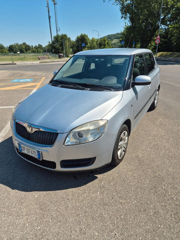 Skoda Fabia 1.2 12V 5P. neopatentati - 2008