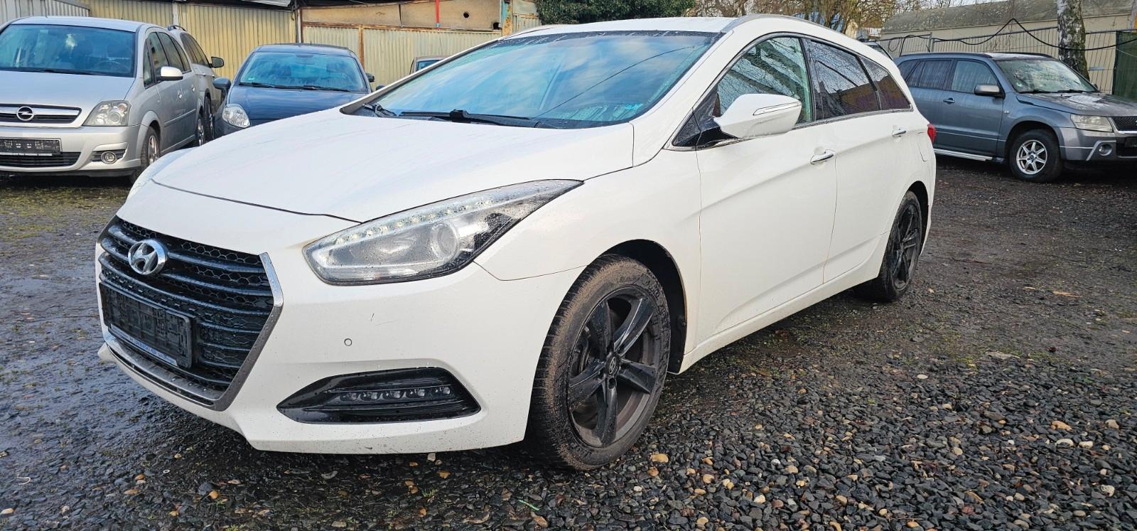 Hyundai i40 cw blue Trend