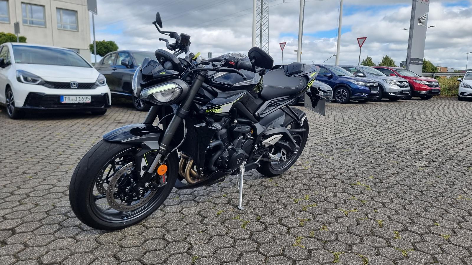 Triumph Street Triple 765 RS - Update mit Zubehör
