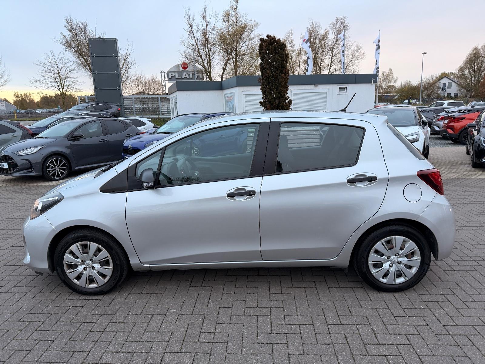 Toyota Yaris Basis