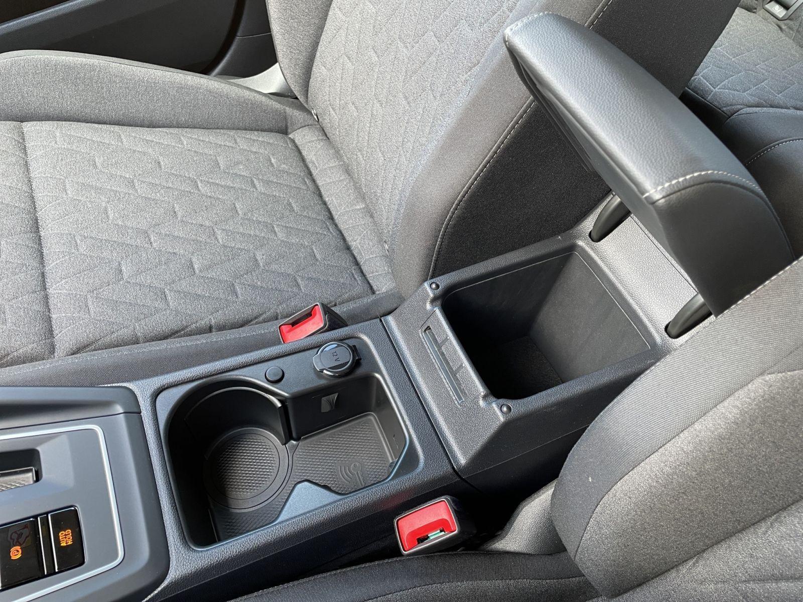 Volkswagen Golf VIII 1.5 eTSI DSG Life AHK Digital Cockpit, миниатюра 23