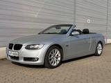 BMW 320i - - BMW 320 aus 2009: 320i