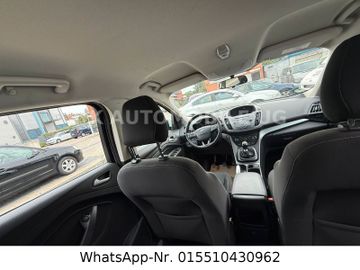 Ford Kuga - 12