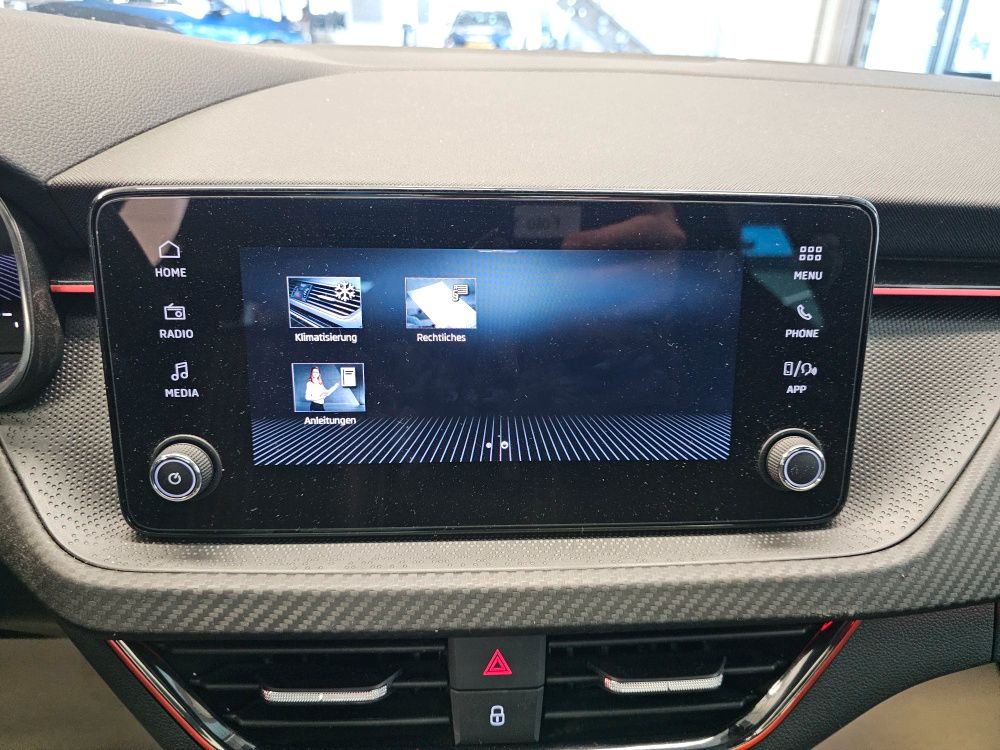 Skoda Scala Monte Carlo Pano-Dach Climatr Kamera SHZ foto 13