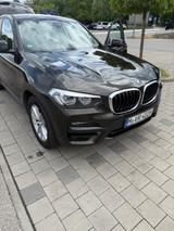 BMW X3 xDrive20d ADVANTAGE AT ADVANTAGE - BMW X3 Gebrauchtwagen in München