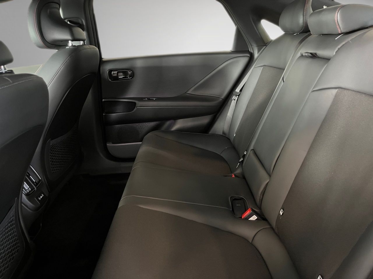 Hyundai IONIQ 6 – Bild 17