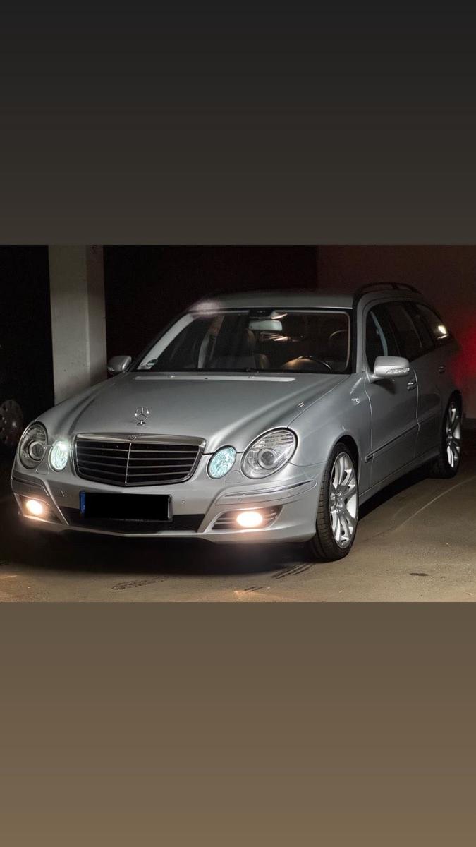 Mercedes-Benz E 220