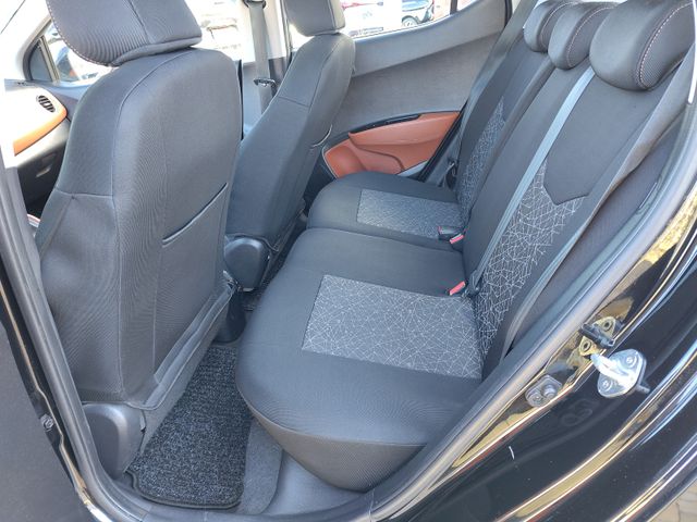 Hyundai i10 Klima Sitzheizung Lenkradheizung