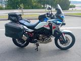 Honda Africa Twin CRF11003R DCT + ES mit viel Zubehör - HONDA 1100 R