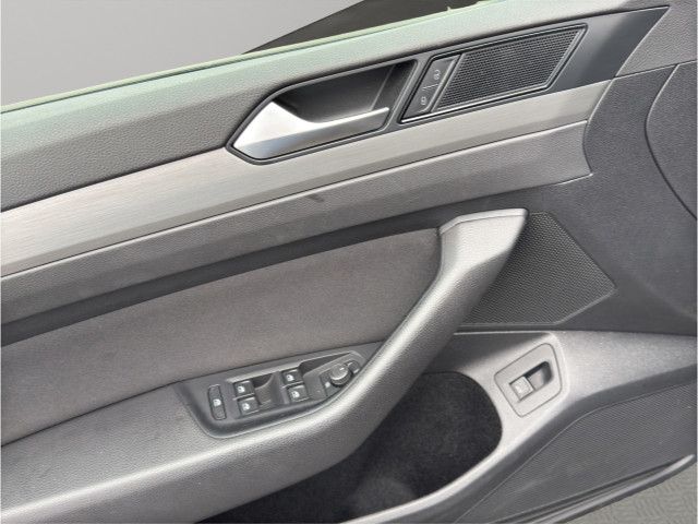 Volkswagen Passat Variant - Bild 13