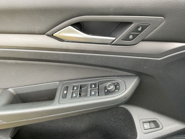 Volkswagen Golf - Bild 11
