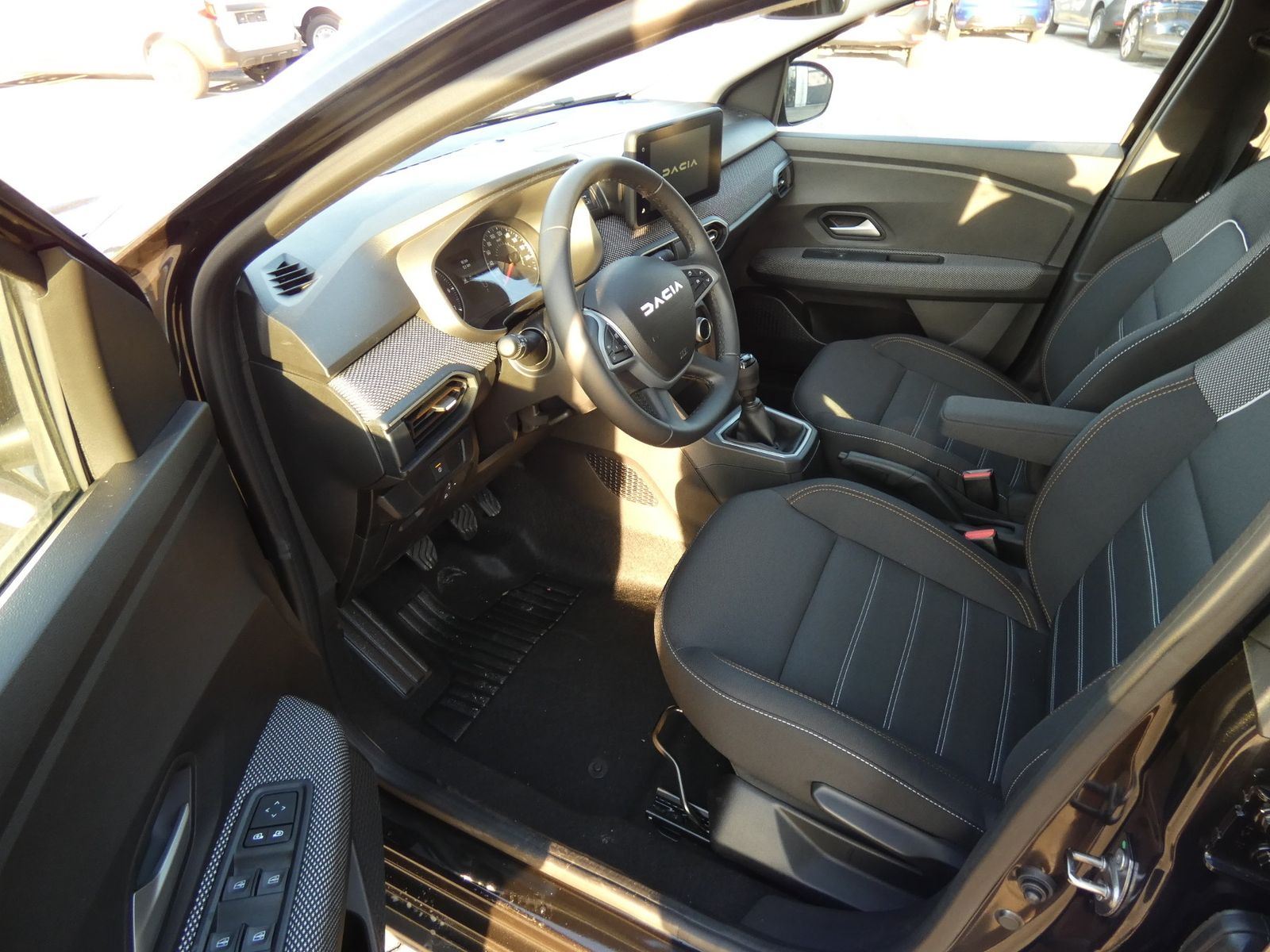 Dacia Sandero - Bild 12