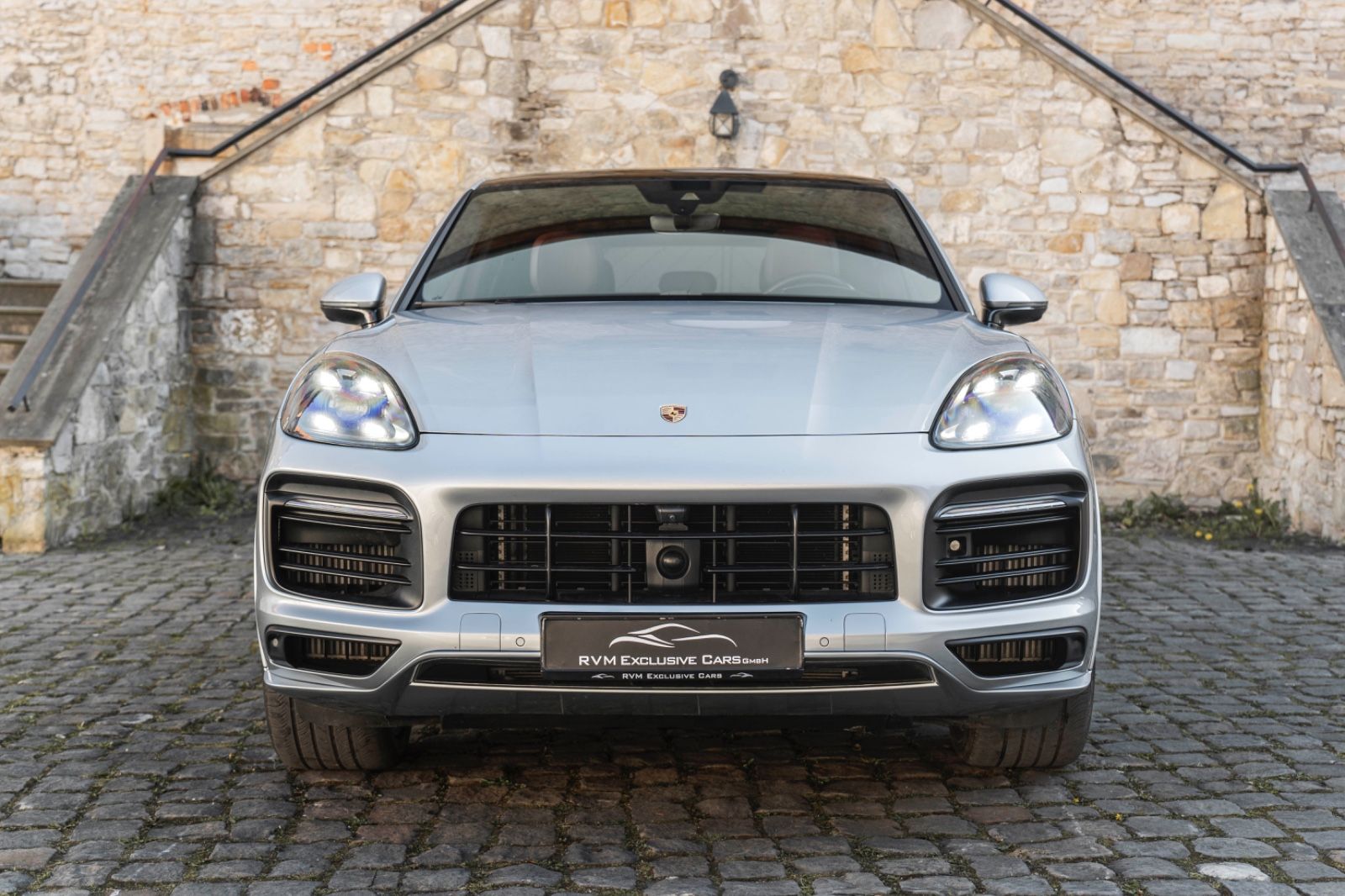 Fahrzeugabbildung Porsche Cayenne Coupe GTS LED HUD PASM 360° BOSE CHRONO