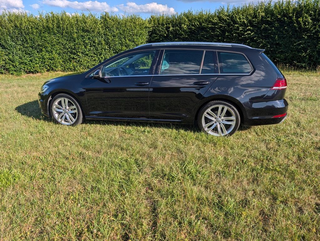 Image of Volkswagen Golf