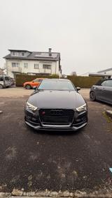Audi S3 2.0 TFSI S tronic quattro - - schwarze Audi S3