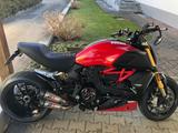Ducati Diavel 1260S mit Top Ausstattung - DUCATI NAKED BIKE