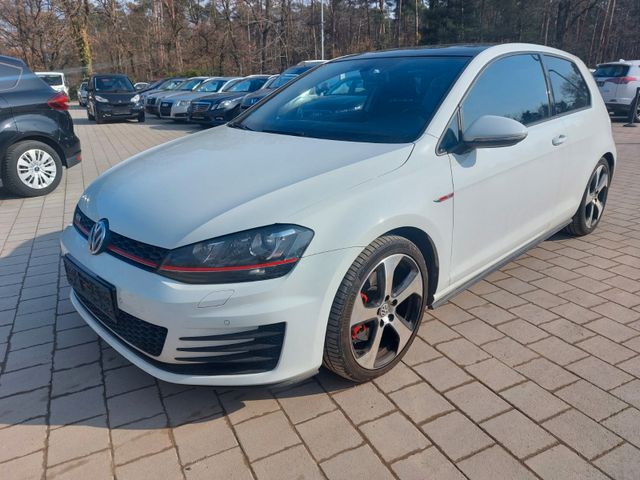 Volkswagen Golf VII Lim. GTI BMT