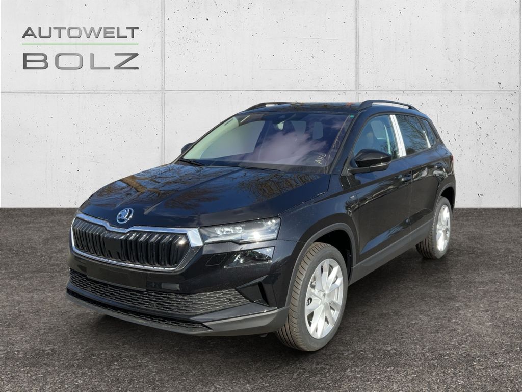 Karoq Tour 1.5 TSI AHK Navi DigiCock LED ACC El.