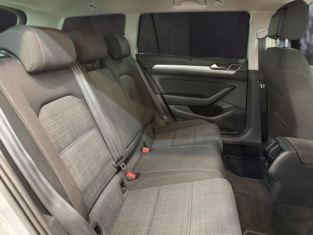 VW Passat Variant - Bild 18