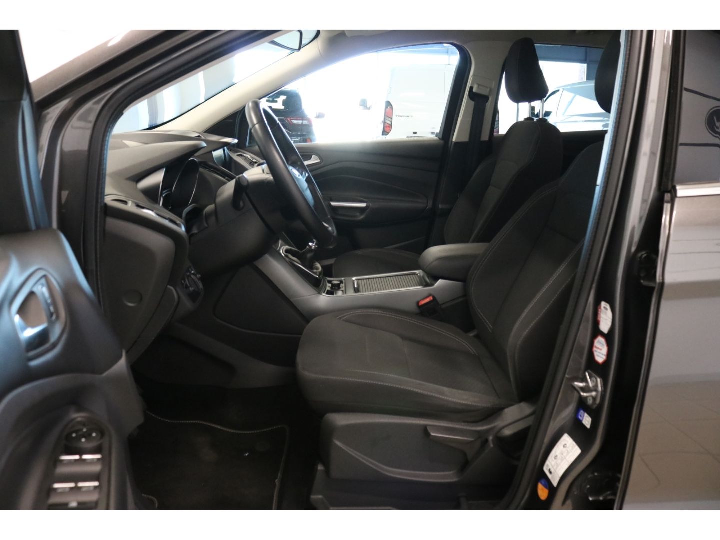 Fahrzeugabbildung Ford Kuga 1,5 Ecoboost Cool & Connect Start Stopp
