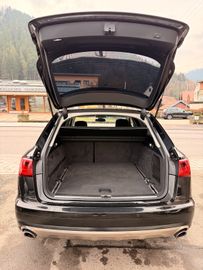 Audi A6 Allroad - 9