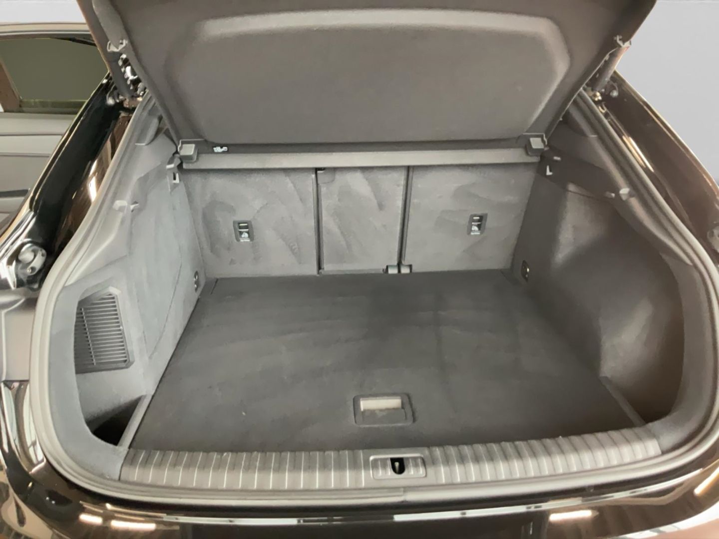 Audi Q3 Sportback 45 1.4 TFSI e Alu LED Kamera Navi V foto 17