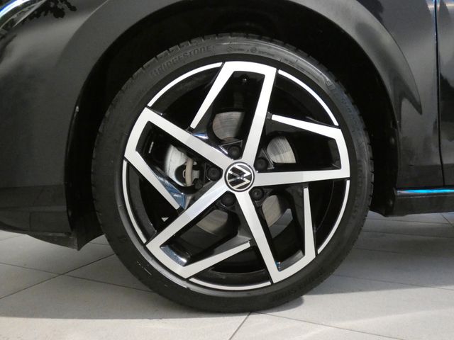 Golf Variant 2.0 TDI Life DSG AHK KAMERA NAVI