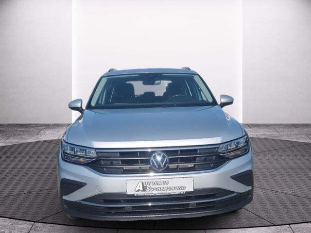 Fahrzeugabbildung Volkswagen Tiguan 1.5 TSI Life NAVI ACC LED SHZ