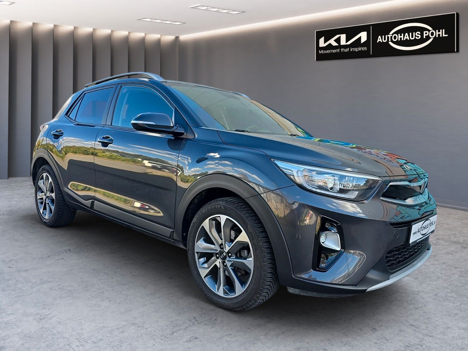 Fahrzeugabbildung Kia Stonic 1.0 T-GDI 120PS Vision Allwetter