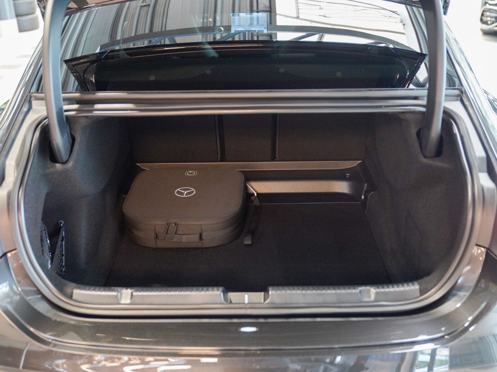 Mercedes-Benz EQE 350 4M AMG Line Night AIRMATIC Massage Pano foto 5
