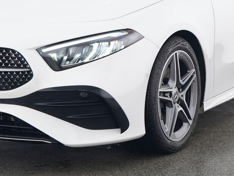 Mercedes-Benz A 200 Kompaktlimousine AMG Line Navi Kamera