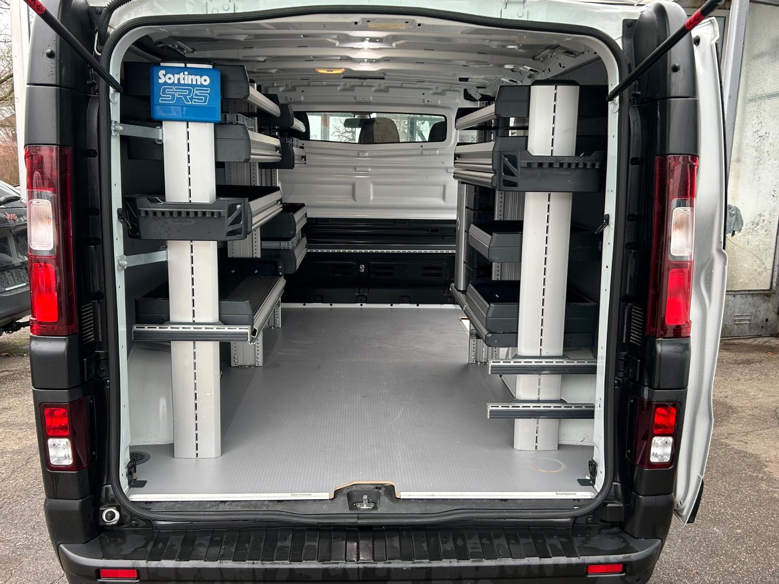 Renault Trafic Kasten Sortimo Regale Kamera PDC Navi