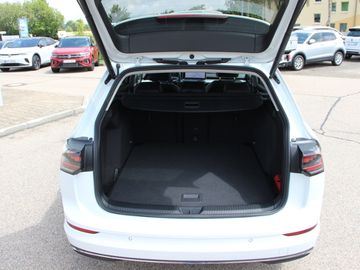 Volkswagen Golf VIII Variant 1.5 eTSI Style Tiptronic KLIMA