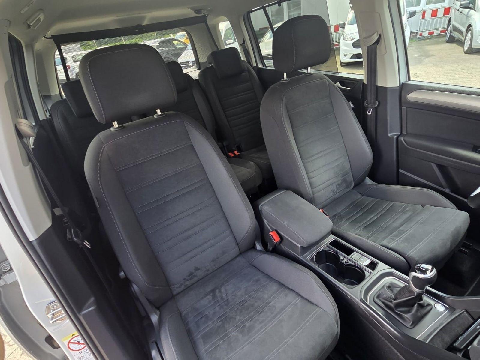 Volkswagen Touran COMFORTL 4XSHZ/ACC/AHK/MASSAGE/KAMERA, миниатюра 15