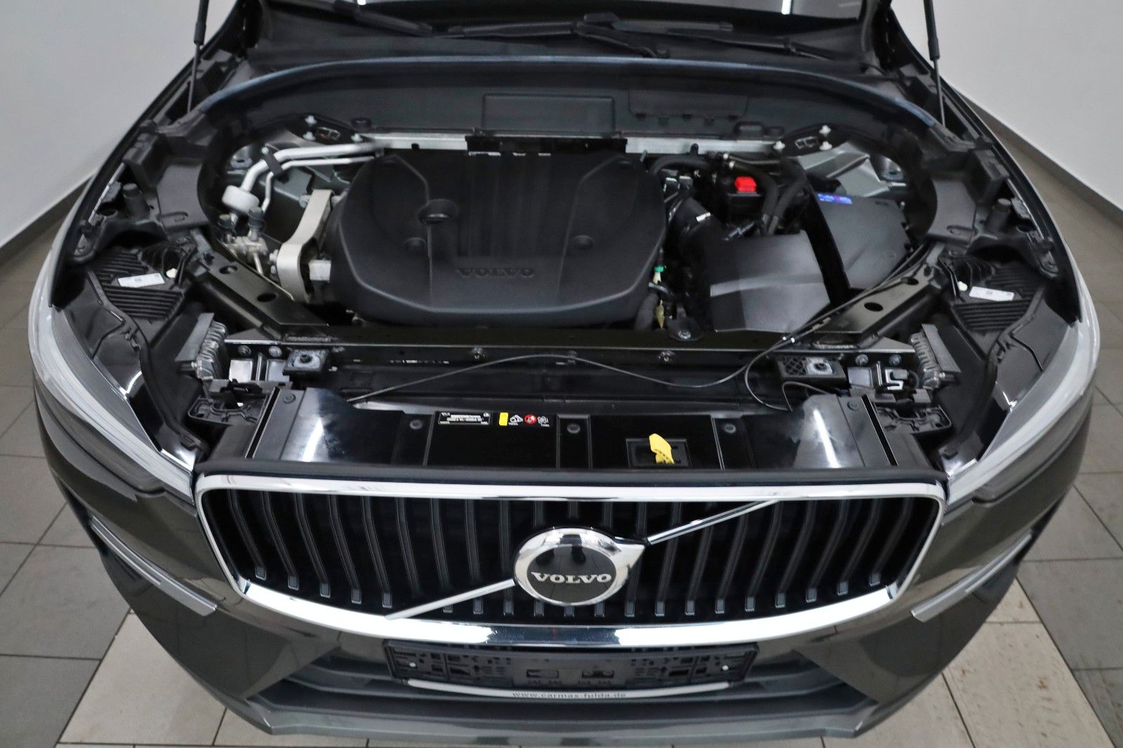 Fahrzeugabbildung Volvo XC60 Momentum Pro Leder,Navi,LED,Panorama,Kamera