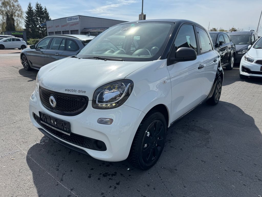 Image of Smart ForFour