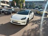 Tesla Model 3  *NEUWERTIG* TOP ZUSTAND - Tesla Model 3 in Stuttgart