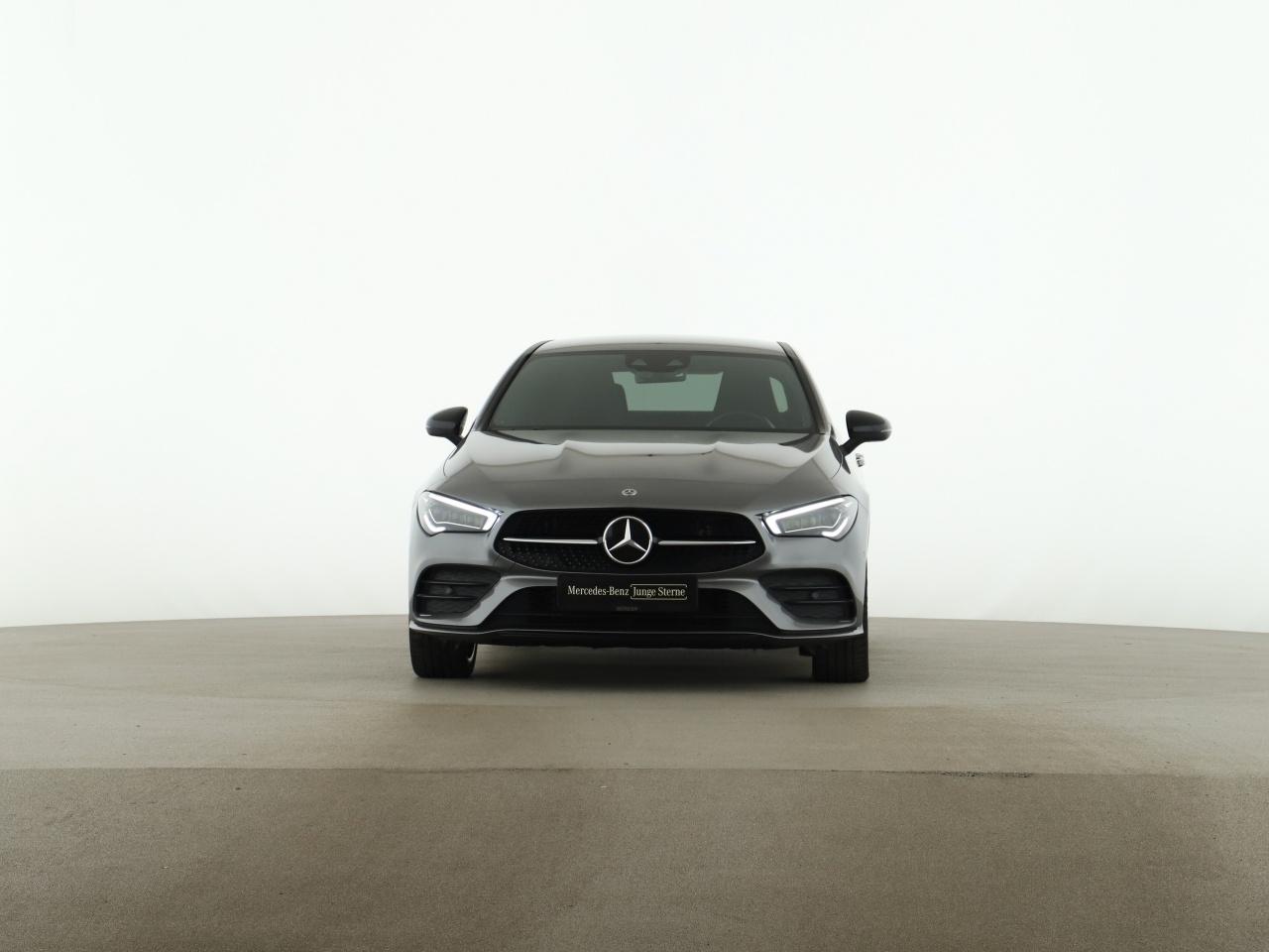 Mercedes-Benz CLA 250 e AMG Night Burmester MBUX AHK Distronic