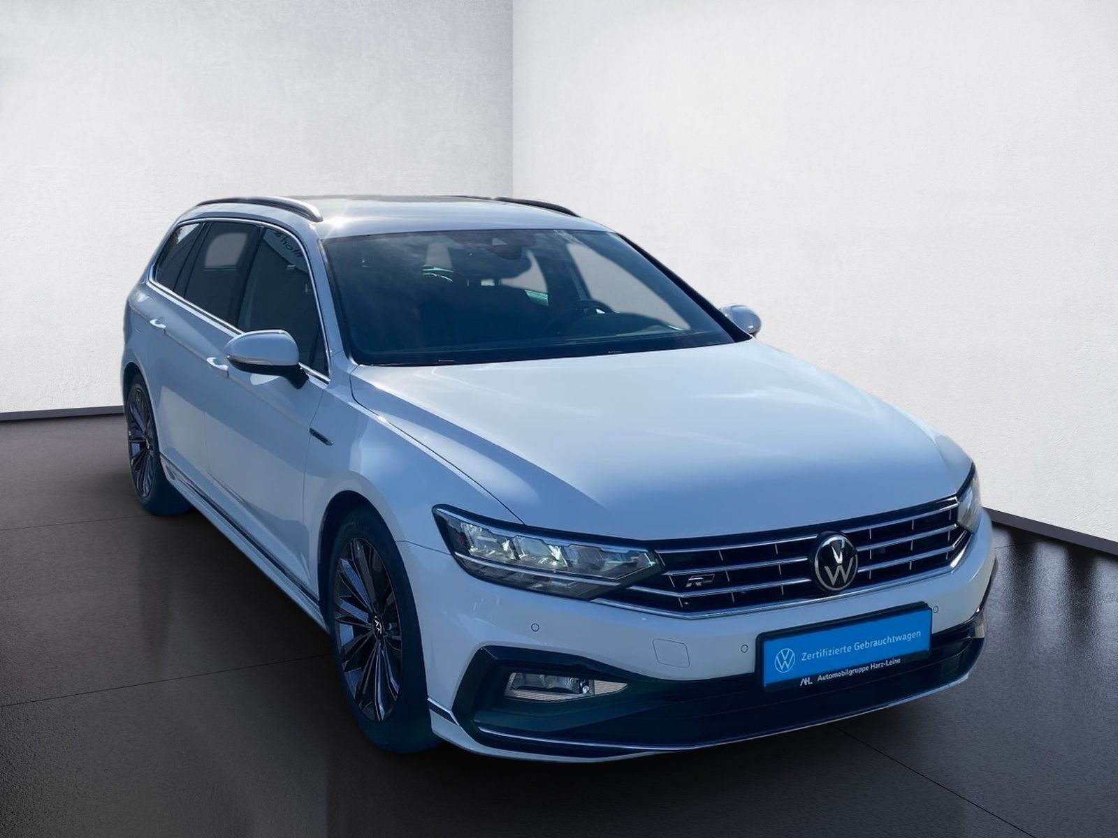 Volkswagen Passat Variant - Bild 8