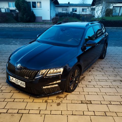 Skoda Octavia RS 2.0 TDI DSG 4x4, 8 Fach ALU, AHK