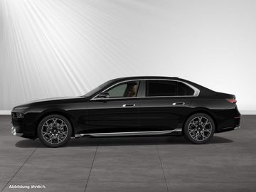 BMW 740 - 5