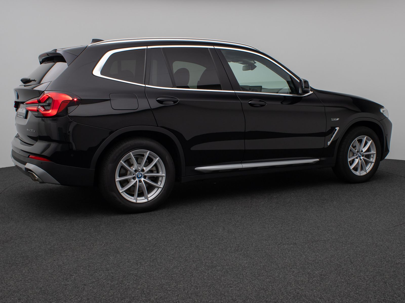 Fahrzeugabbildung BMW X3 xD30e DAB HiFi Kamera Leder Sportstz 18Zoll