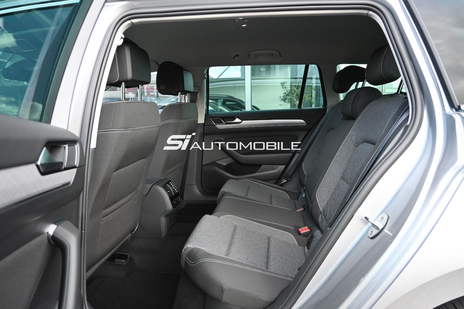 Fahrzeugabbildung Volkswagen Passat Variant 1.4 TSI DSG GTE °ACC°AHK°IQ°360°