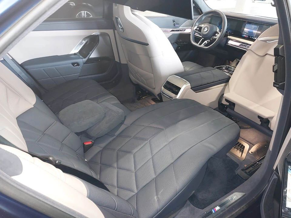 BMW 740 - Bild 11