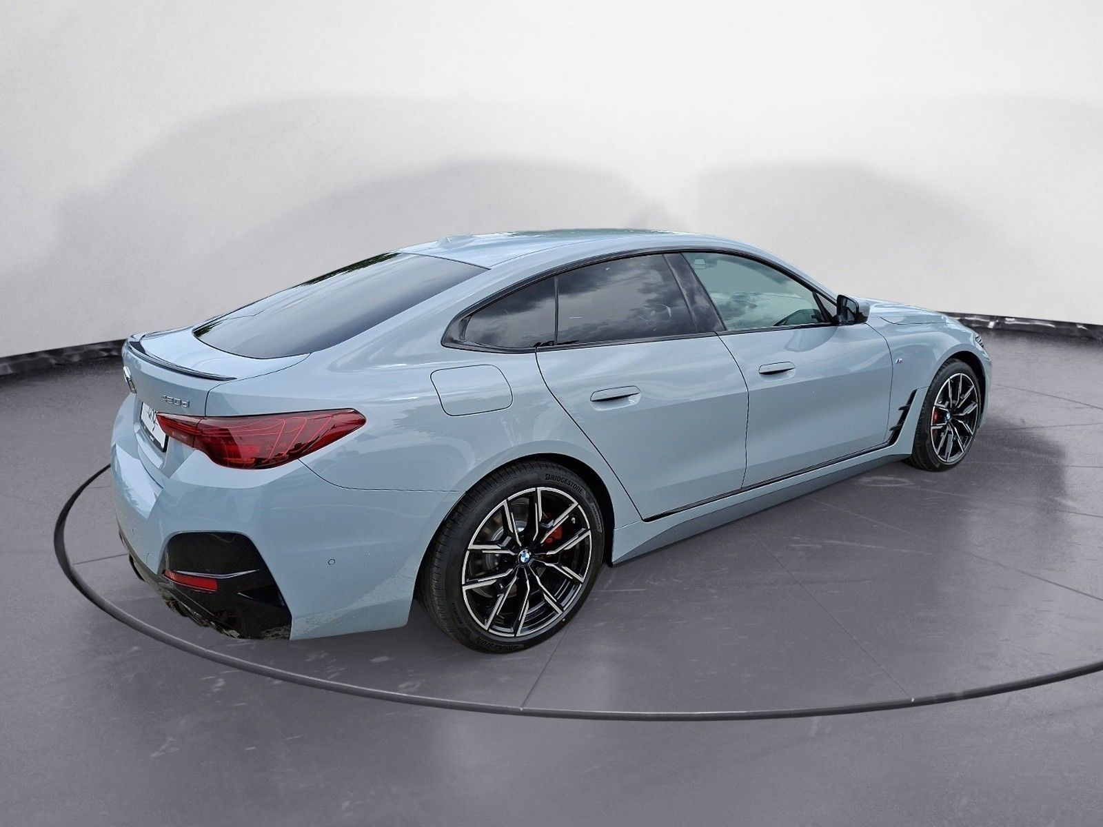 BMW 420d xDrive Gran Coupe AHK M-Sport M-SportPro imagem 2