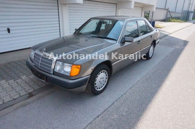 Mercedes-Benz 200E--W 124--H-KENNZEICHEN--