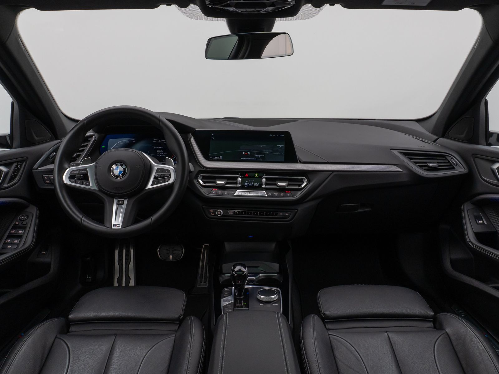 Fahrzeugabbildung BMW 120i M Sport Panoram Kamera DAB HiFi Komfort 19"