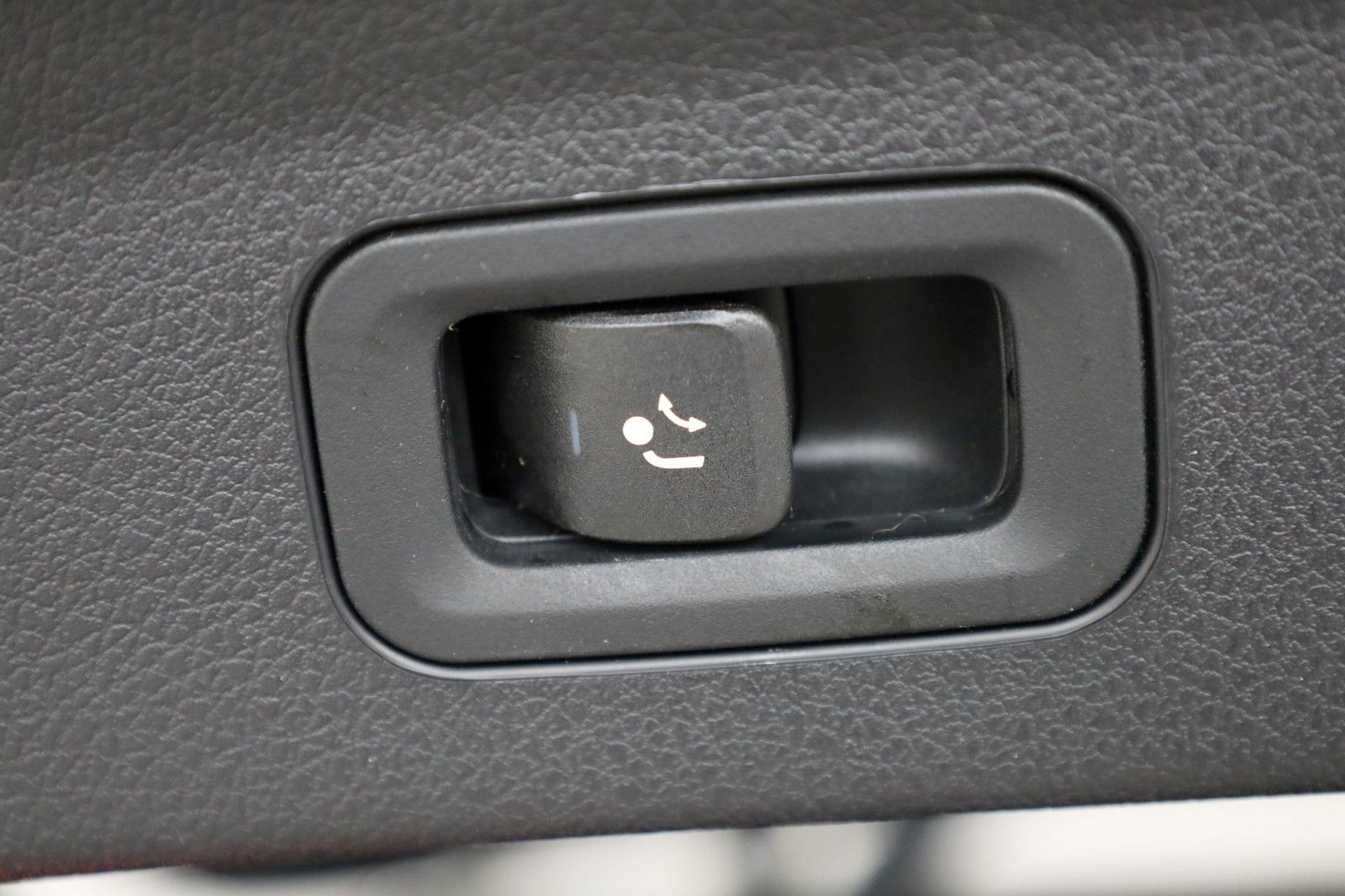 Fahrzeugabbildung Mercedes-Benz GLE 350 e 4Matic,Leder,Navi,LED,SH,Kamera,AHK