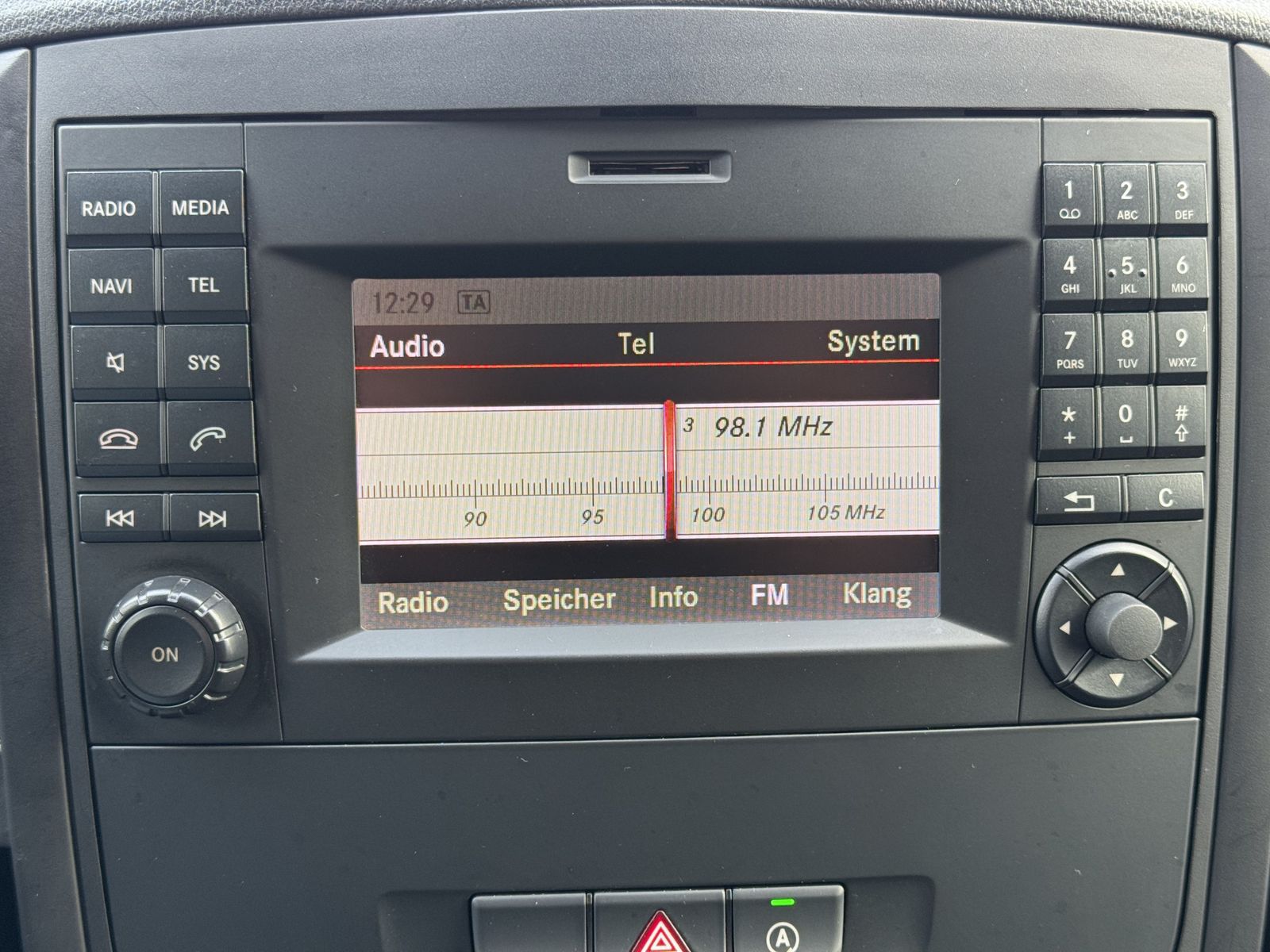 Fahrzeugabbildung Mercedes-Benz Vito 110 LangKAMERA+BLUETOOTH+SORTIMO+SHZ+TEMPOM