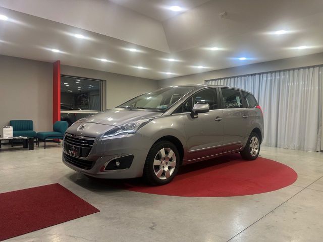 Peugeot 5008 BlueHDi 120 EAT6 S&S Allure